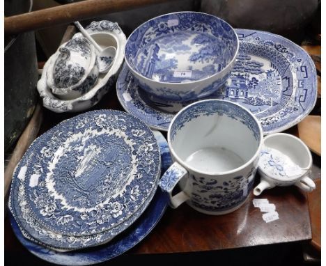 A SPODE BLUE AND WHITE BOWL and  similar blue and white ceramics