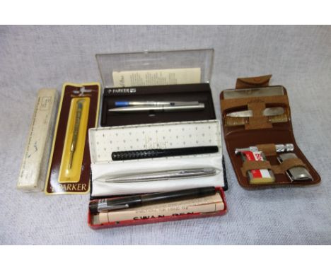 TWO VINTAGE FOUNTAIN PENS, a Parker pen and others similar