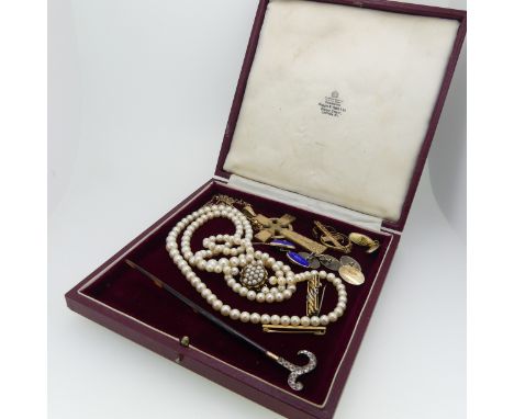 A small quantity of Jewellery, including a double row cultured pearl necklace with 9ct gold cultured pearl set snap, some pea