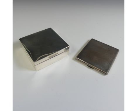 A late Victorian silver Cigarette Box, by&nbsp;David &amp; Lionel Spiers, hallmarked London, 1900, of plain square form, the 