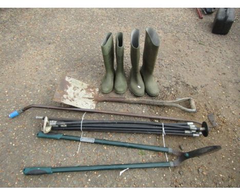 Garden tools, drain rods and 2 pairs of wellies 