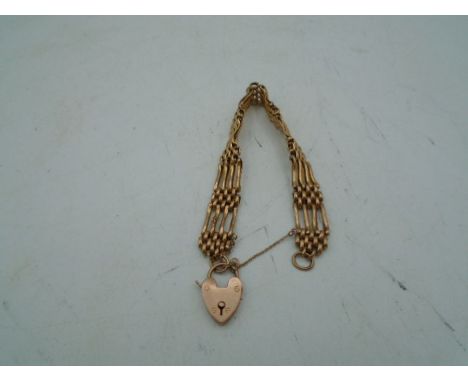 Gold marked 9ct Gate Bracelet with Safety Lock Chain 8.5" 16.4 grams