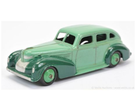 Dinky 39eu Export Issue Chrysler Sedan - two-tone green, ridged hubs with smooth tyres, silver trim - Good still a bright exa