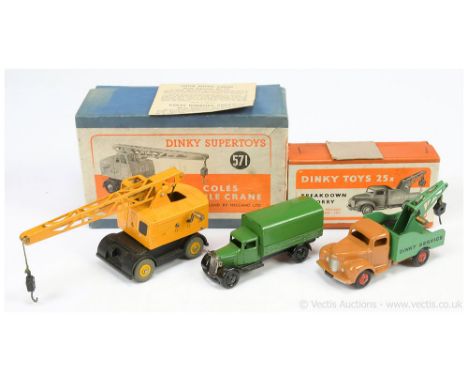 Dinky 25b (Type 4) Covered Wagon - green including tinplate tilt, black chassis and ridged hubs with smooth tyres (has had so