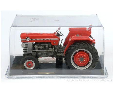 G &amp; M Farm Models (1/16th scale) Massey Ferguson 165 Tractor - red, grey, silver - Mint including rigid perspex case with