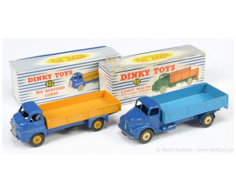 Dinky 922 (522) Big Bedford Lorry - blue cab and chassis, yellow back and Supertoy hubs, silver trim, metal tow hook - Good i