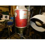 Tap extractor