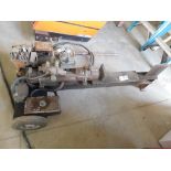 Wood splitter
