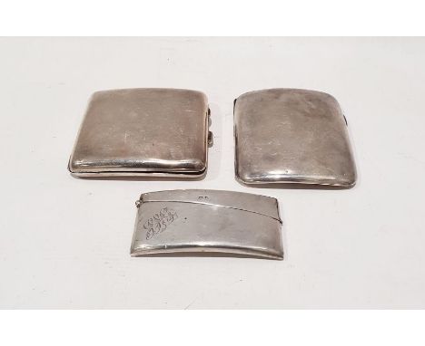 Two silver cigarette cases with gilt washed interiors and a silver card case, 7.1ozt (3) 