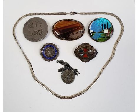 Silver-coloured metal and agate set brooch with brown striped stone, Scottish hardstone set silver-coloured brooch, sterling 