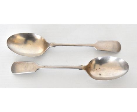 WALKER &amp; HALL; a pair of Edward VII hallmarked silver serving spoons, Sheffield 1902, approx 4.72ozt/146g.Additional Info