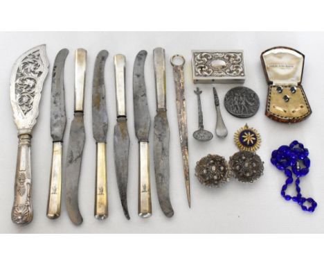 An assortment of collectors' items including a silver plated fish server, six Georgian knives, white metal bangle, etc.