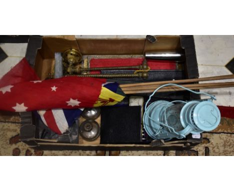 An assortment of collectors' items including drawing implement, wall light fittings, etc.