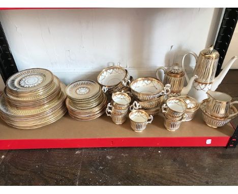 ***OBJECT LOCATION BISHTON HALL***&nbsp;Royal Chelsea Cathedral pattern tableware (61 pieces),&nbsp;7 plates 6", 8 plates 8",