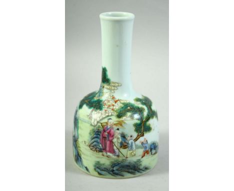 A CHINESE FAMILLE VERTE PORCELAIN BOTTLE VASE, painted with a figure and children in an outdoor setting, the reverse with cal