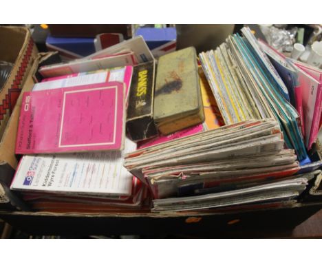 A TRAY OF ASSORTED ORDNANCE SURVEY MAPS TO INCLUDE STAFFORDSHIRE