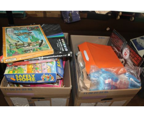 A QUANTITY OF VINTAGE GAMES ETC 