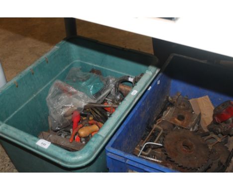 A QUANTITY OF ASSORTED TOOLS
