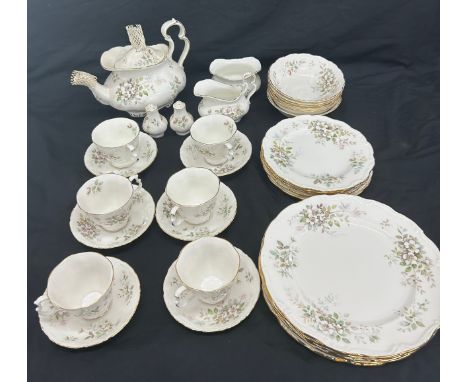 Selection of Royal Albert pattern Haworth part dinner/tea service approx 35 pieces to include tea pot, plates, cups, saucers 