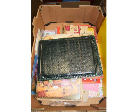 BOX OF VINTAGE SCRAPBOOKS