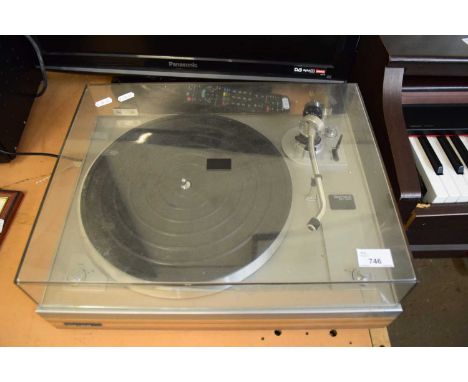GARRARD GT-20 RECORD PLAYER