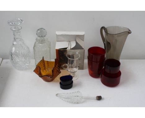 A quantity of glassware to include two cut glass decanters, two Dartington Irish coffee glasses, various cut glass trinket an