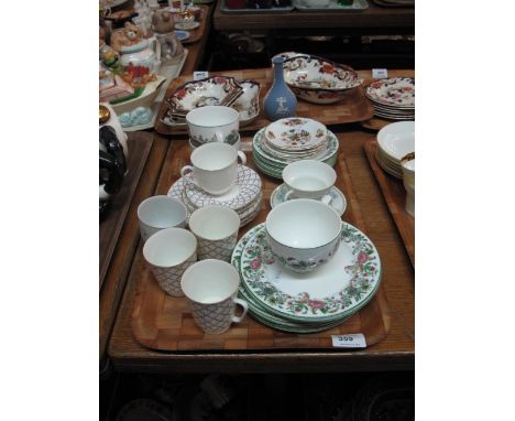 Tray of assorted china to include Portmeirion Summer Garland china items comprising cups and saucers and plates, Russian porc