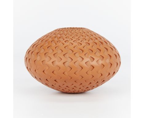 Michael Wisner (American, 20th/21st c). Studio ceramic pottery bowl, 2010. Of ovoid form with a lattice-pattern decoration th