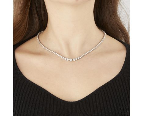 14k white gold &amp; diamond tennis necklace. Set with 121 brilliant cut diamonds, graduating in size, of G to H color, SI1-I