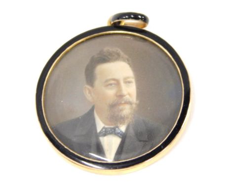 A Victorian memorial locket, the circular locket with black enamel border and top, bearing initials WS, with buckle scroll, d