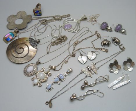 A collection of silver and stone set jewellery, 122g of marked silver, a white metal mounted shell pendant, two pairs of unma