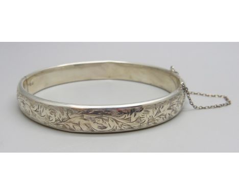 A Charles Horner silver bangle, Chester 1953, (dented and fastener a/f), 19g 