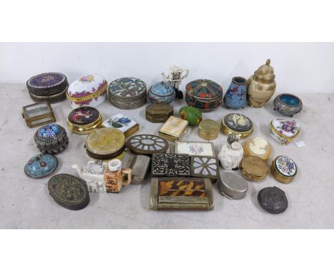 A mixed lot of mainly trinket boxes to include cloisonne examples, Leonardo collection and others Location: 