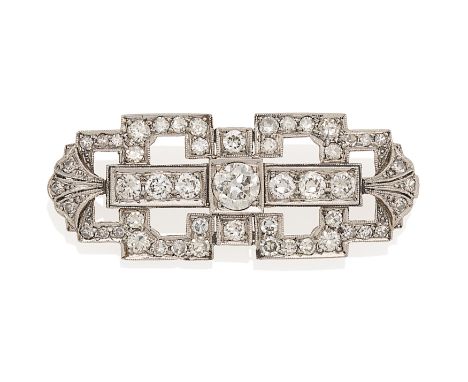 DIAMANT-BROSCHE. Datierung: Um 1920. Material: Nadel 950/- Platin, Punze, Brosche Platin, getestet. Gesamtgewicht: ca. 7,0 g.