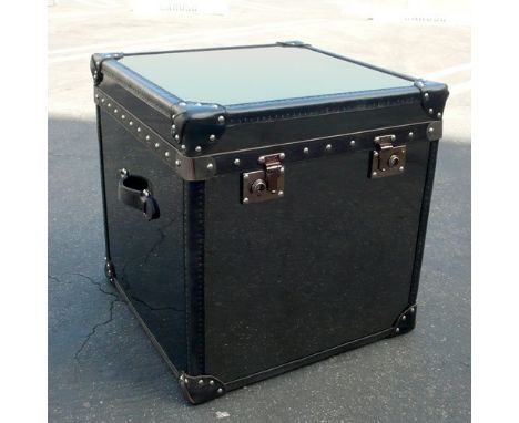 Paris Trunk Black Steel This Authentic Trunk Truly Speaks The Heritage Of The Brand Inspired By The Charm And Romance Of A Pa