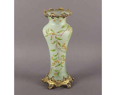 Vase "Mimosa", Glas, geätzter Rankendekor, farbige Emaillemalerei, Metallmontierung, H 33,5, Baccarat, um 1900 