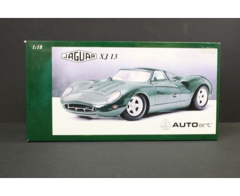 Autoart 1/18 Scale Diecast 70091 - Lamborghini Diablo Roadster