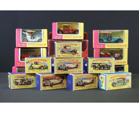 17 Boxed Matchbox Models of Yesteryear diecast models to include 8 x original Matchbox Lesney Models of Yesteryear (Y-9 1912 