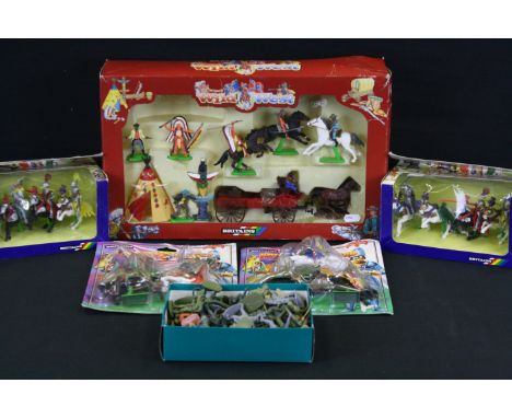 Five Boxed / carded Britains plastic figure sets to include 4 x Knights of the Sword (featuring 2 x 7744 Mounted Silver Knigh