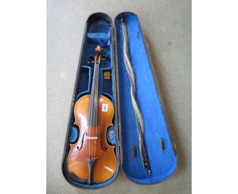 A good quality German copy of a Maggini Violin with 14 1/2 inch two piece back and double purfling - with case and bow - viol
