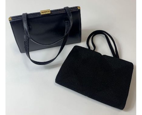 A vintage leather handbag and matching purse, along with a Corde handbag
