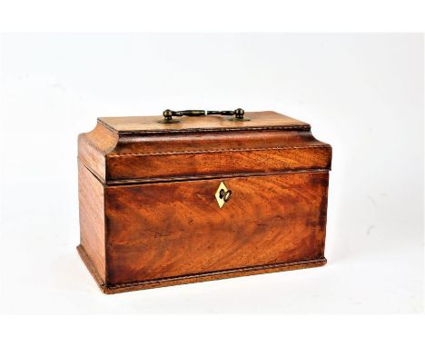 Regency mahogany and chequer strung tea caddy, the concave moulded hinged lid enclosing a three compartment interior, 23.5cm 