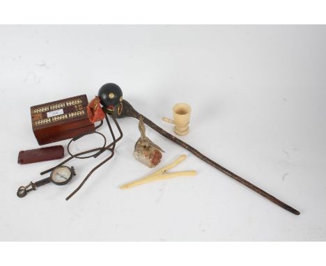 Mixed works of art, to include a brass pipe tamper in the form of a dog, an inlaid cribbage board, compass, bijouterie etc., 