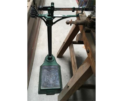 Set Victorian Scales