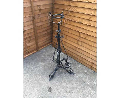 Wrought Iron Ornate Victorian Extending Oil Lamp Holder, Approx Measurements Height Approx 44 Inches Unextended, Width widest