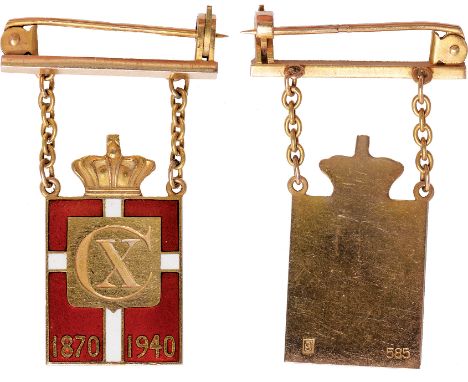 Commemorative Medals, Denmark, ‘Kingmark’ badge, 1940, to celebrate the 70th birthday of King Christian X, in gold and enamel