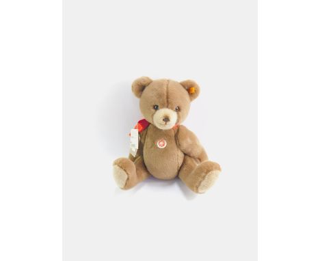 A Steiff Teddy Bear Petsy, caramel, 012433, 46cm H.