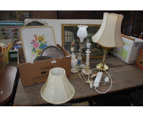 Pictures, Nao table lamp a/f., table lamp, trays and metal ware.