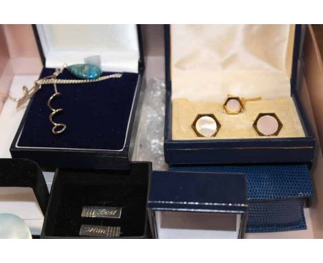 SELECTION OF SILVER JEWELLERY
including a opalesque planished ring, rings, best man cufflinks, necklaces etc.