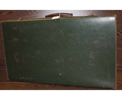 VINTAGE GREEN LEATHER SUITCASE